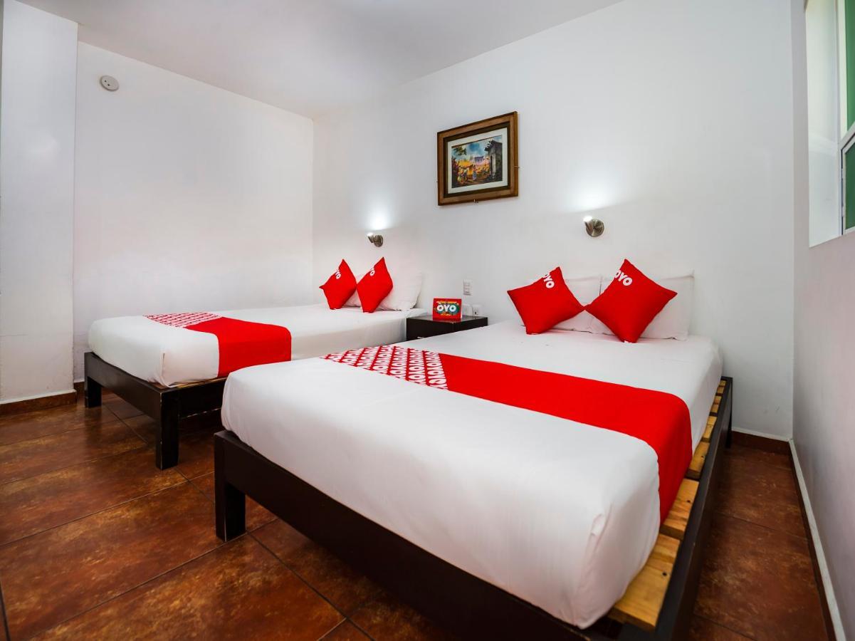 Itza Hotal & Cafe Hotel Queretaro Luaran gambar