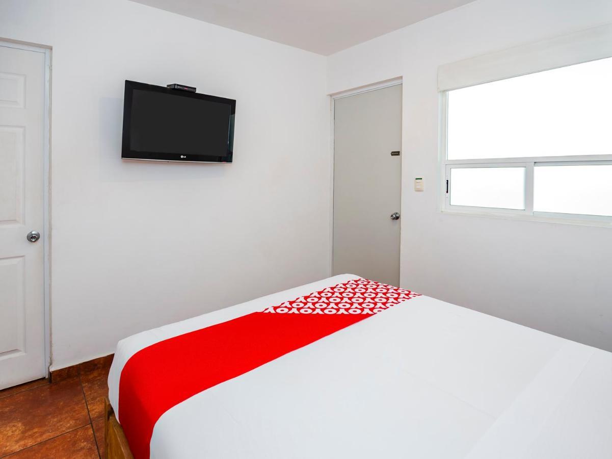 Itza Hotal & Cafe Hotel Queretaro Luaran gambar