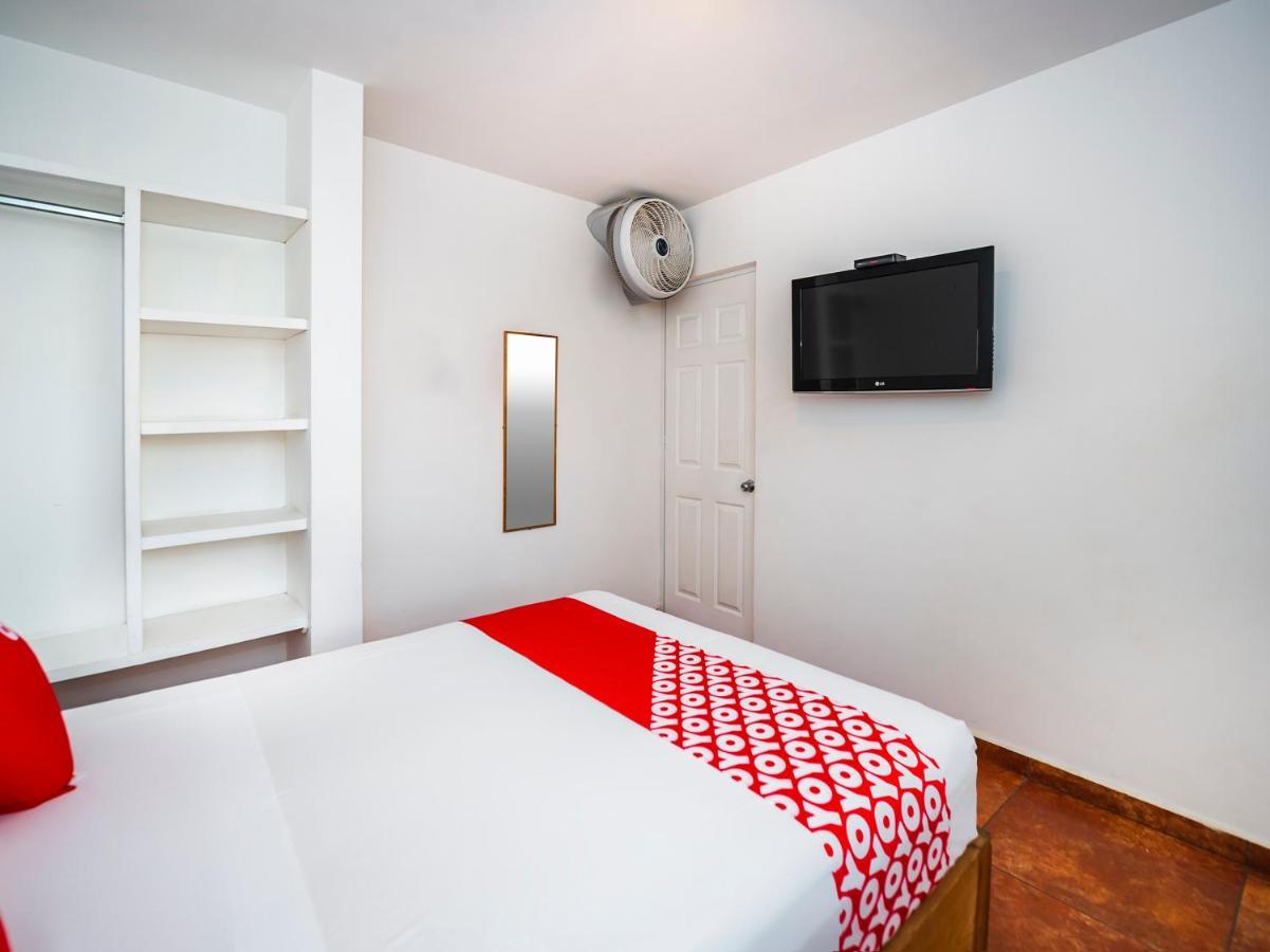 Itza Hotal & Cafe Hotel Queretaro Luaran gambar